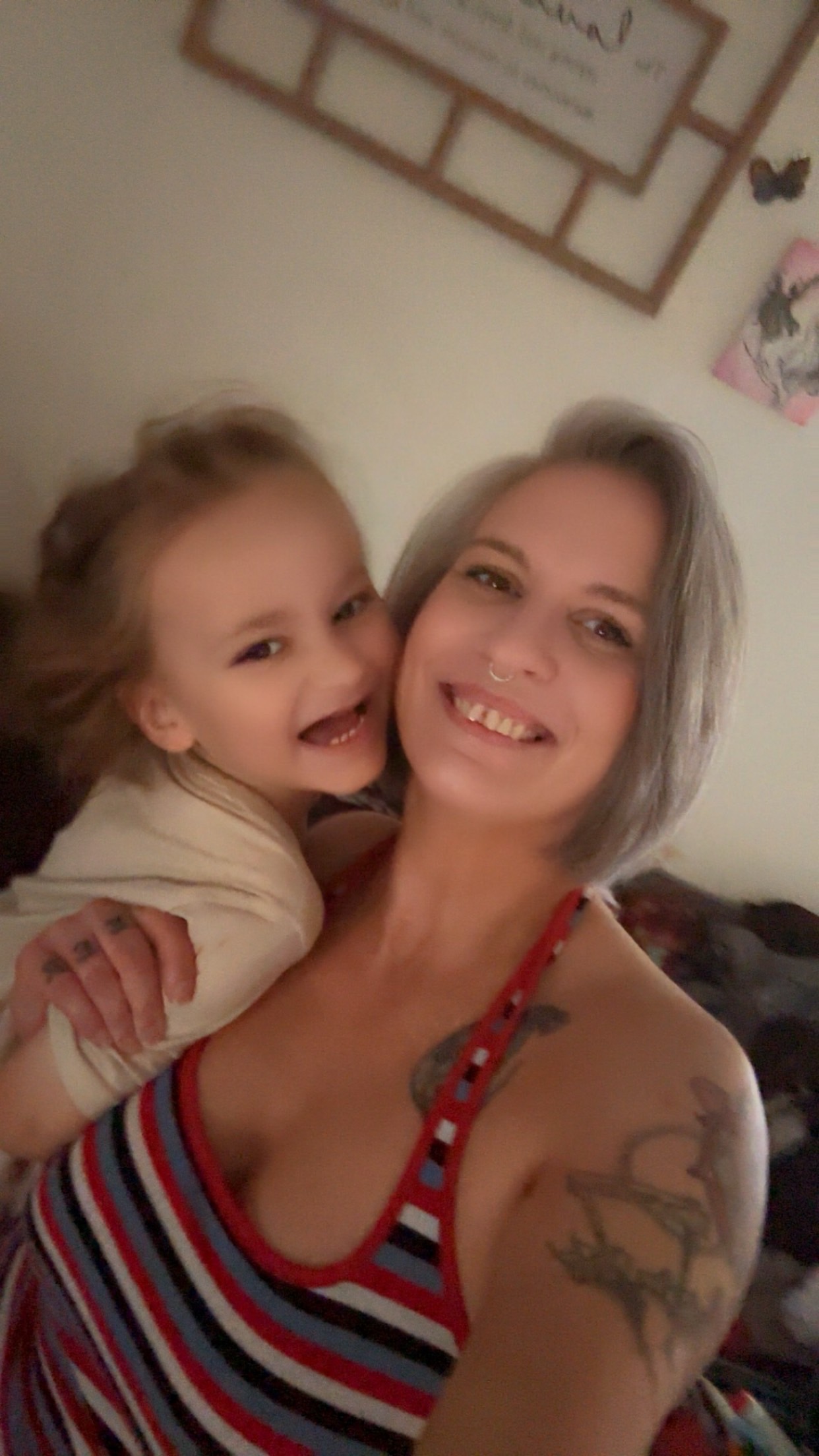 Amanda, owner and mobile hairstylist